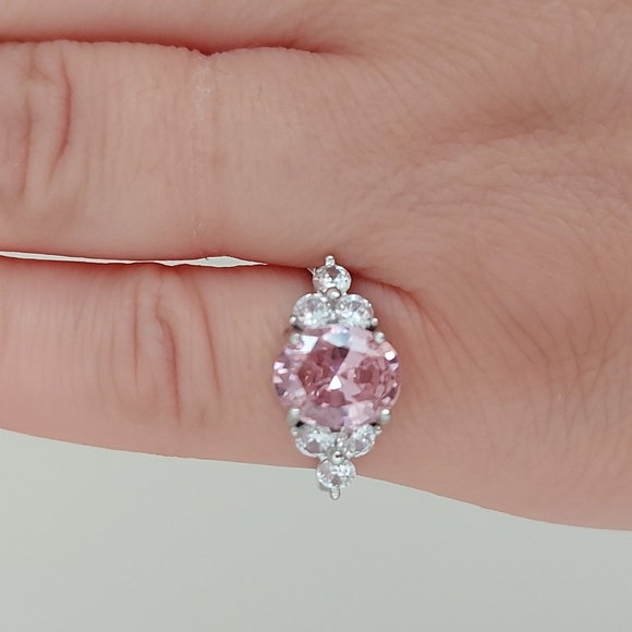 925 Sterling Silver Pink CZ Ring - Picture 6 of 7